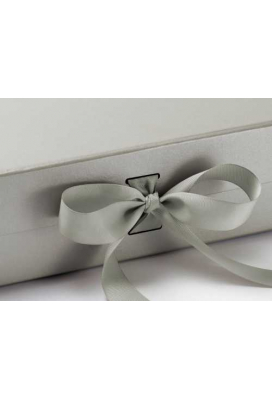 Luxueuze Magneetdozen Diamond & Satijn Zilver Mat 28.5x29x8.7cm 12st